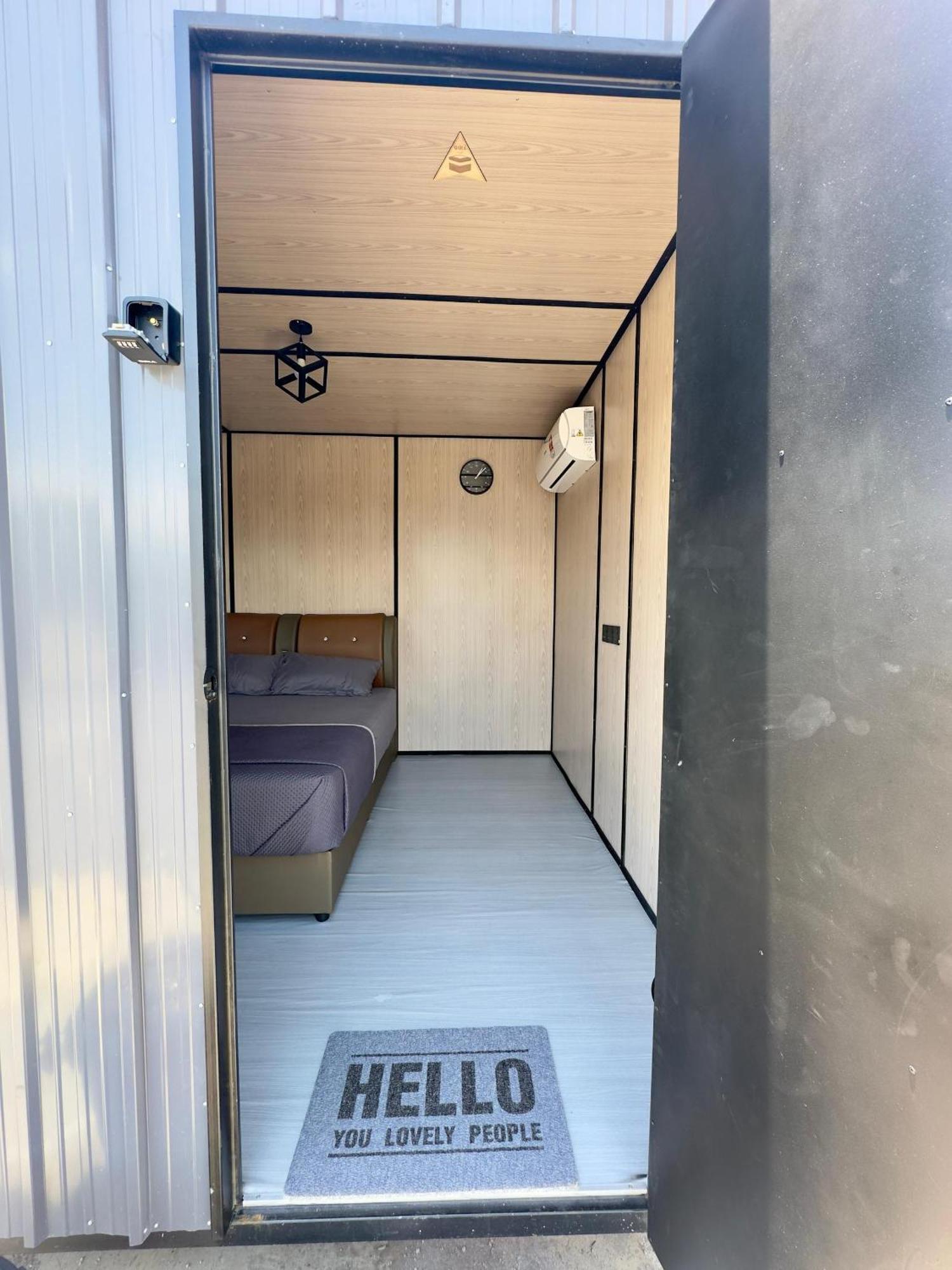 Padang Besar Gray Cabin Exterior foto