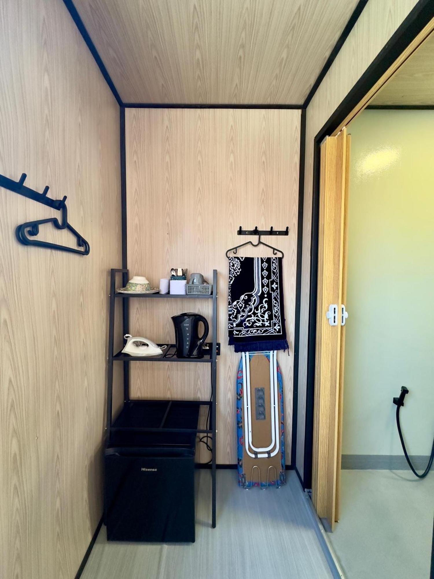 Padang Besar Gray Cabin Exterior foto